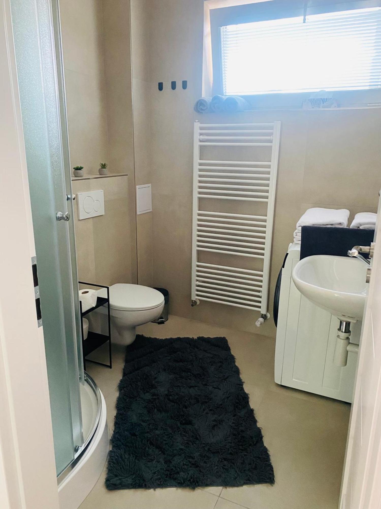 Maja Apartman Dunajská Streda 外观 照片